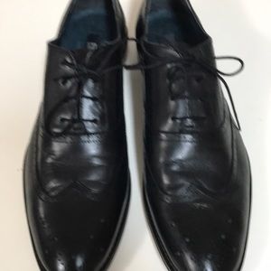 Men’s shoes